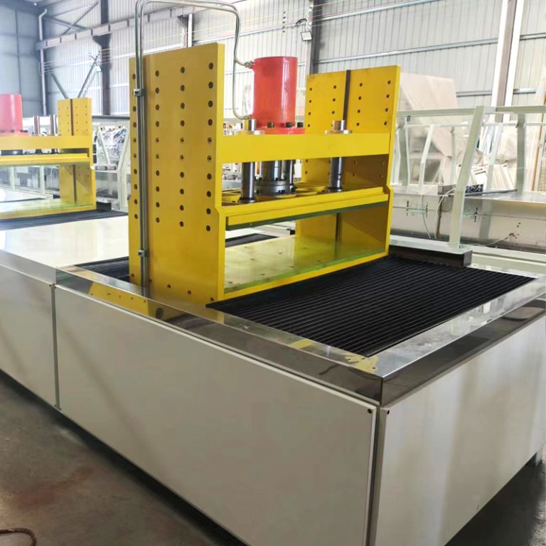 FRP pultrusion machine (1)